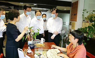 杭州市市长刘忻一行莅临王星记考察调研