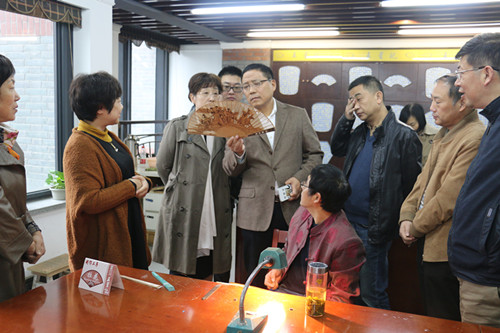 市人大常委会徐苏宾副主任一行莅临王星记调研